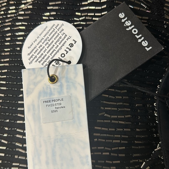 Retrofete Emory Sequin Tiger Stripe Skirt in Black Size Medium - Picture 4 of 5